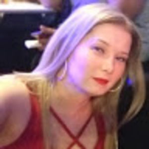 Meet your Posher, Karlie